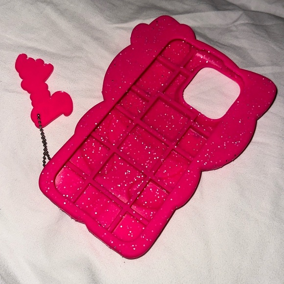 Hello Kitty // Barbie Silicone case for IPHONE 14 PRO MAX - Picture 2 of 2